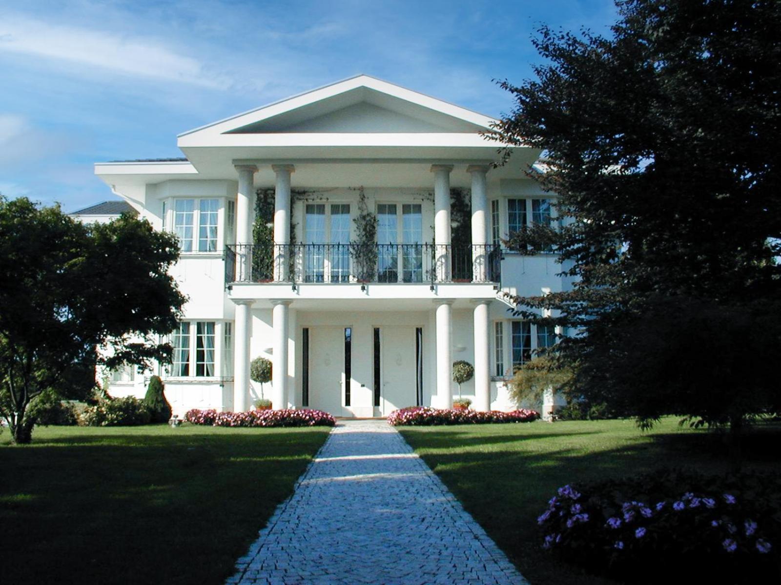 Villa Patrizia Magnago Exterior photo