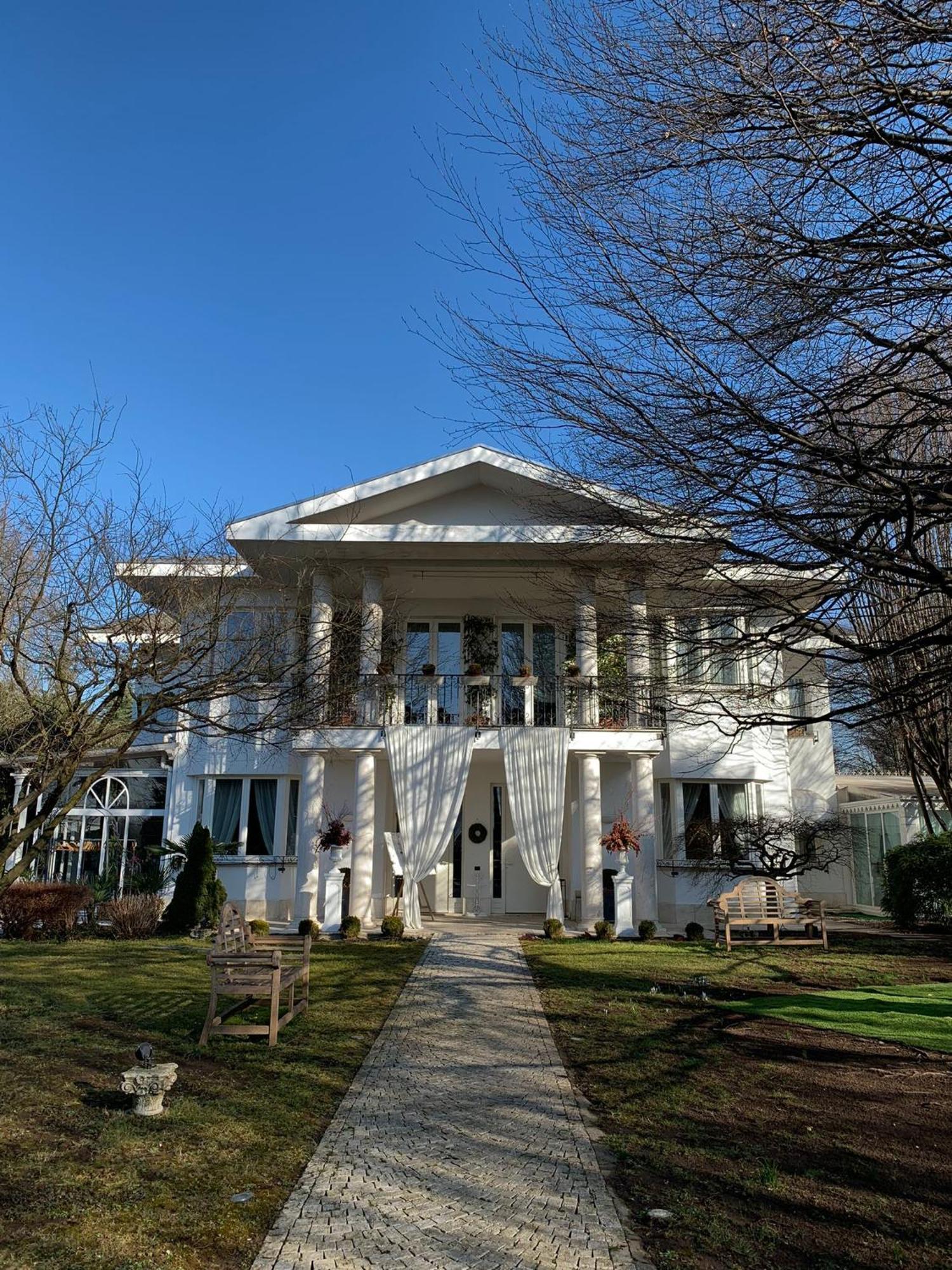 Villa Patrizia Magnago Exterior photo